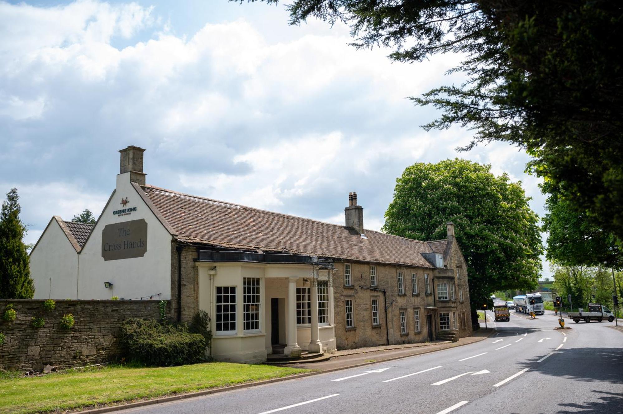 Cross Hands Hotel By Greene King Inns Old Sodbury Exteriör bild